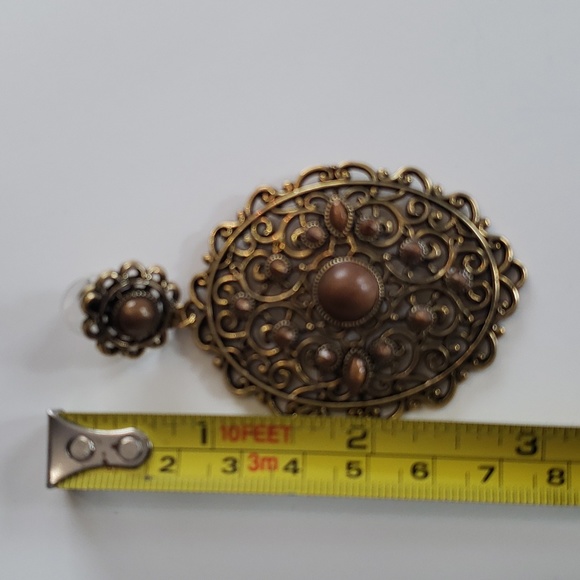 Large Filigree Brass Dangle Earrings NWOT - Picture 5 of 8